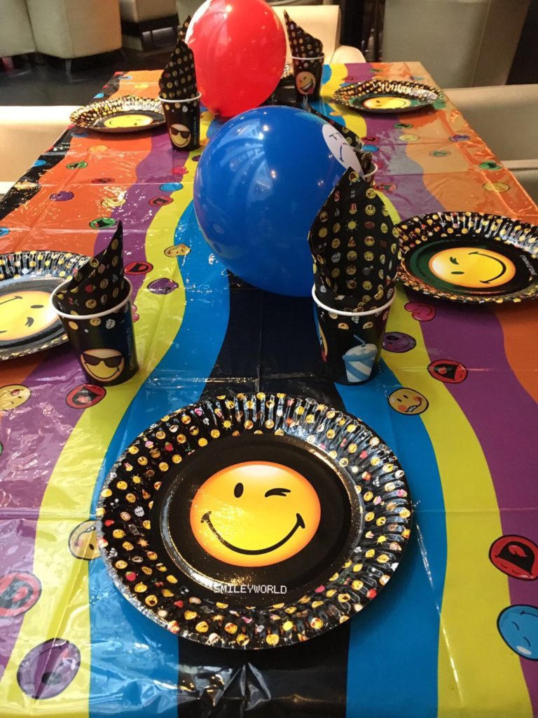 smileyemotionparty